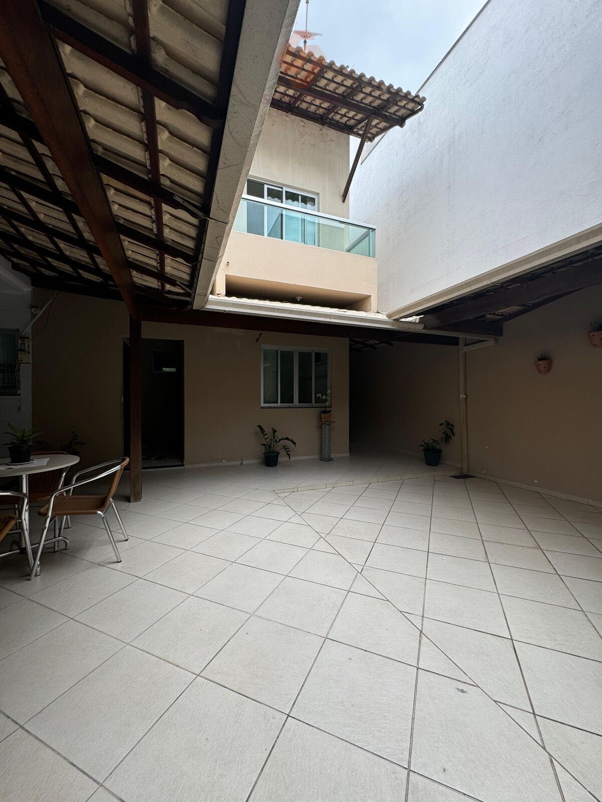 Casa à venda com 4 quartos, 250m² - Foto 25