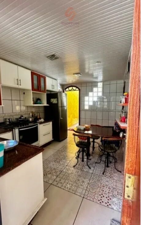 Casa à venda com 3 quartos, 190m² - Foto 15