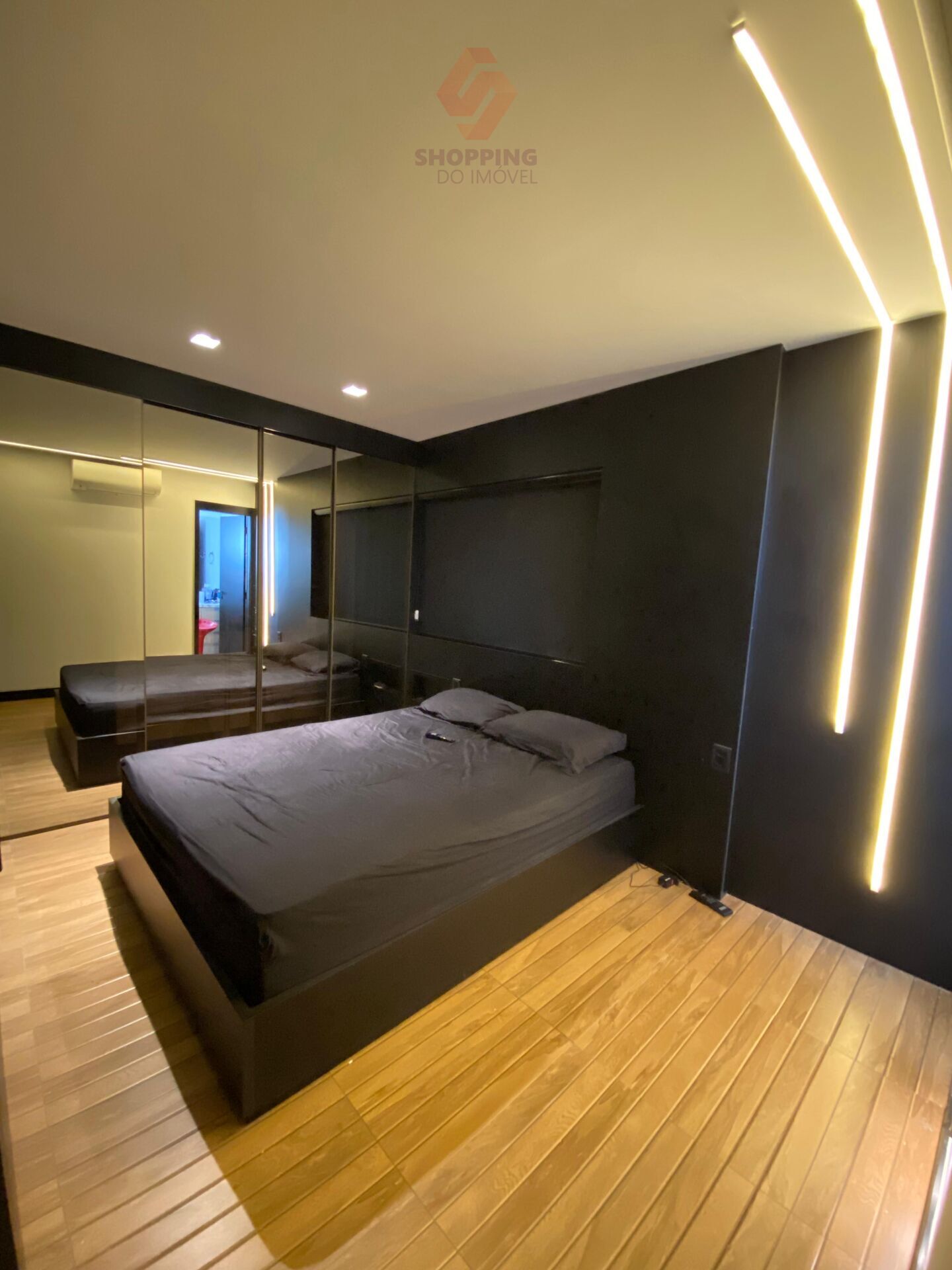 Apartamento à venda com 2 quartos, 96m² - Foto 1