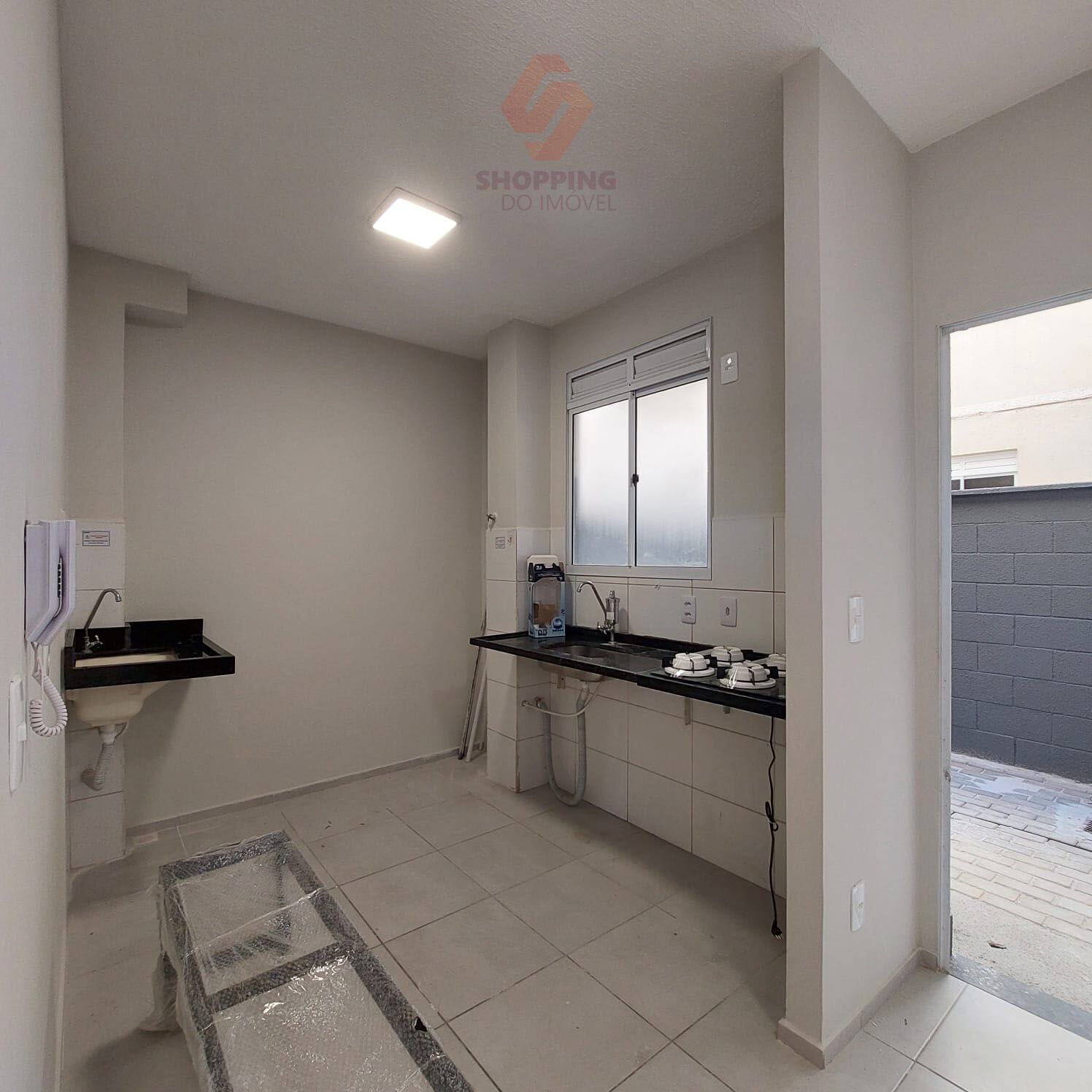 Apartamento à venda com 2 quartos, 45m² - Foto 1