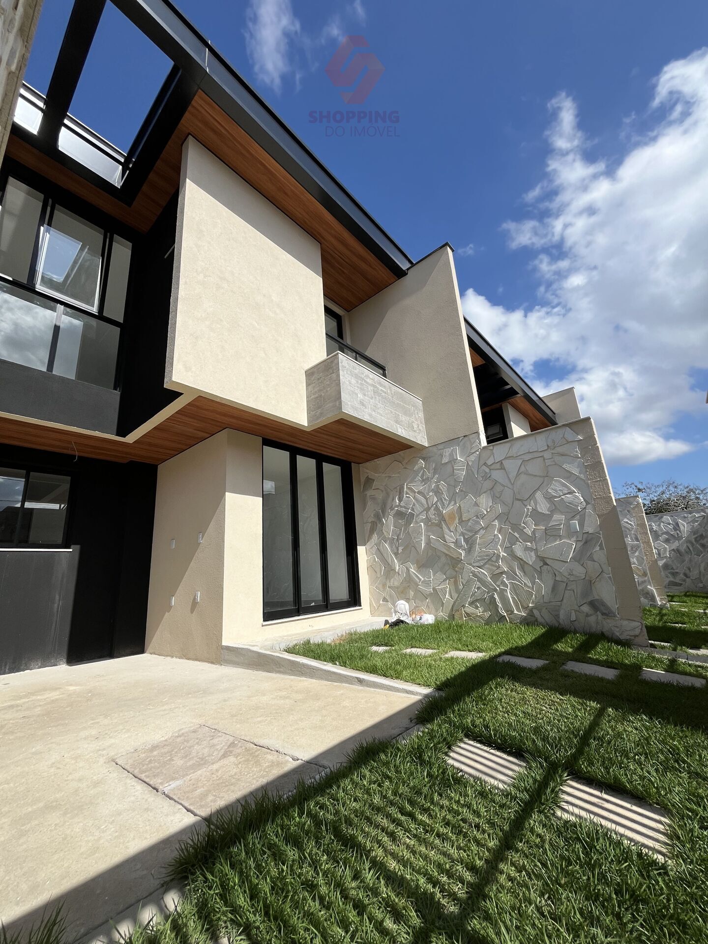 Casa, 2 quartos, 79 m² - Foto 1