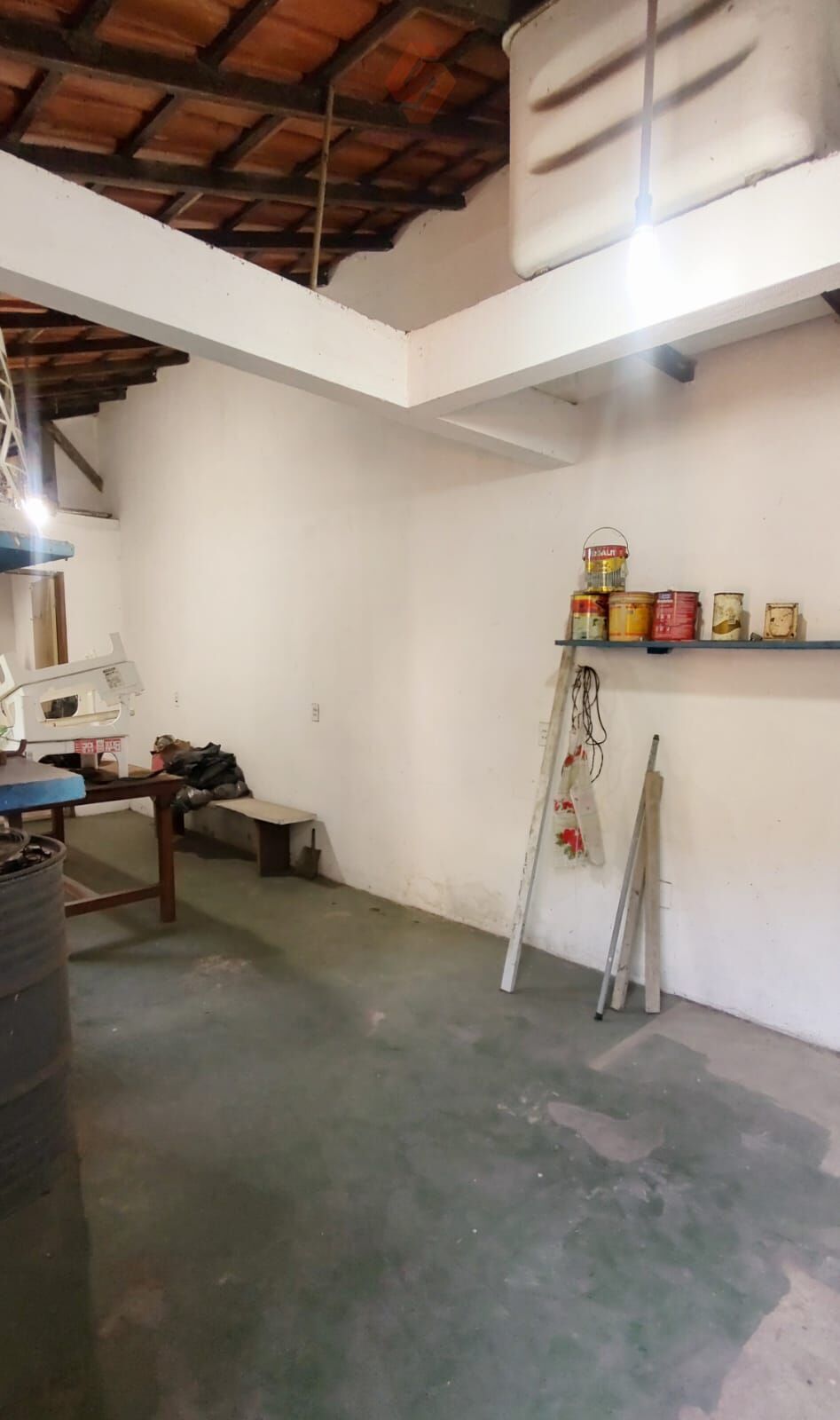 Casa à venda com 5 quartos, 200m² - Foto 26