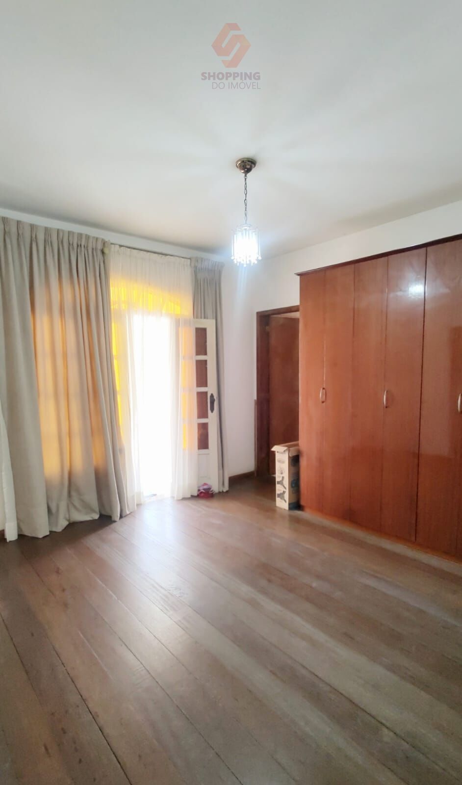 Casa à venda com 5 quartos, 200m² - Foto 22