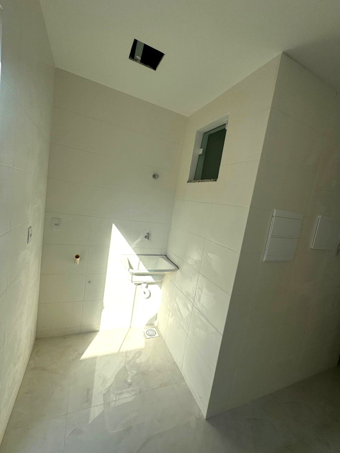 Casa à venda com 2 quartos, 73m² - Foto 11