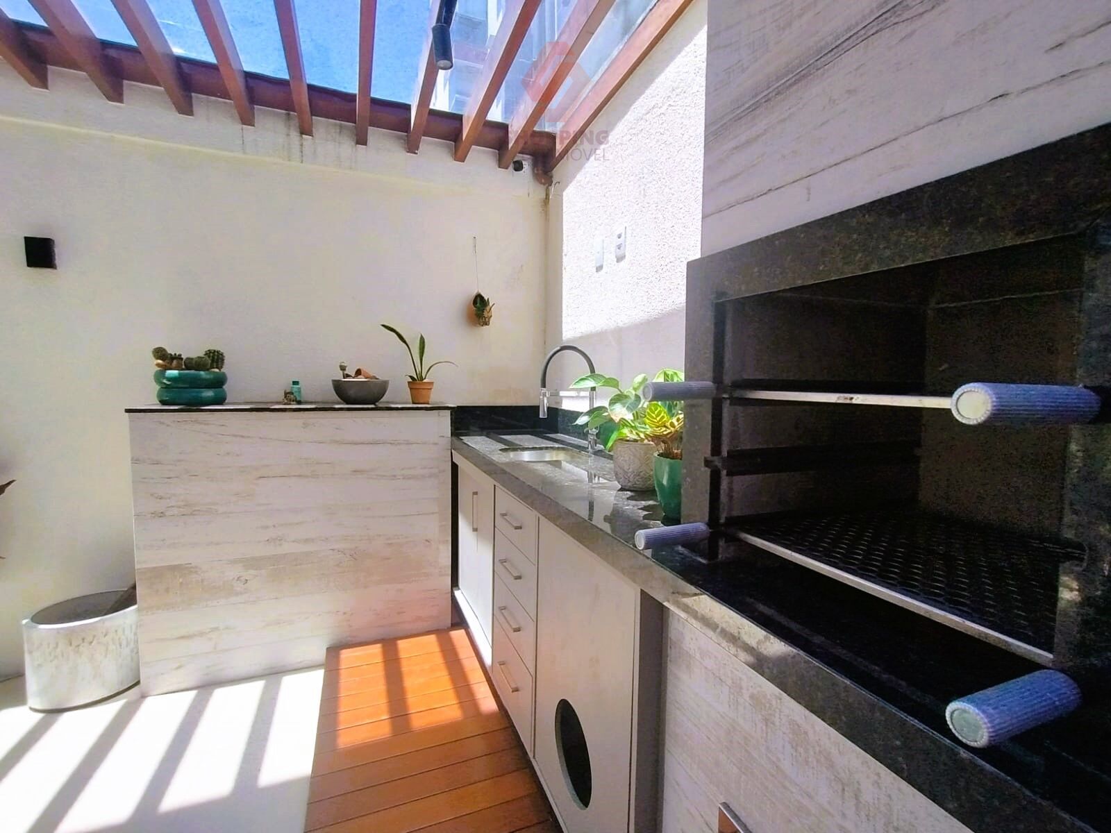 Casa à venda com 4 quartos, 170m² - Foto 6