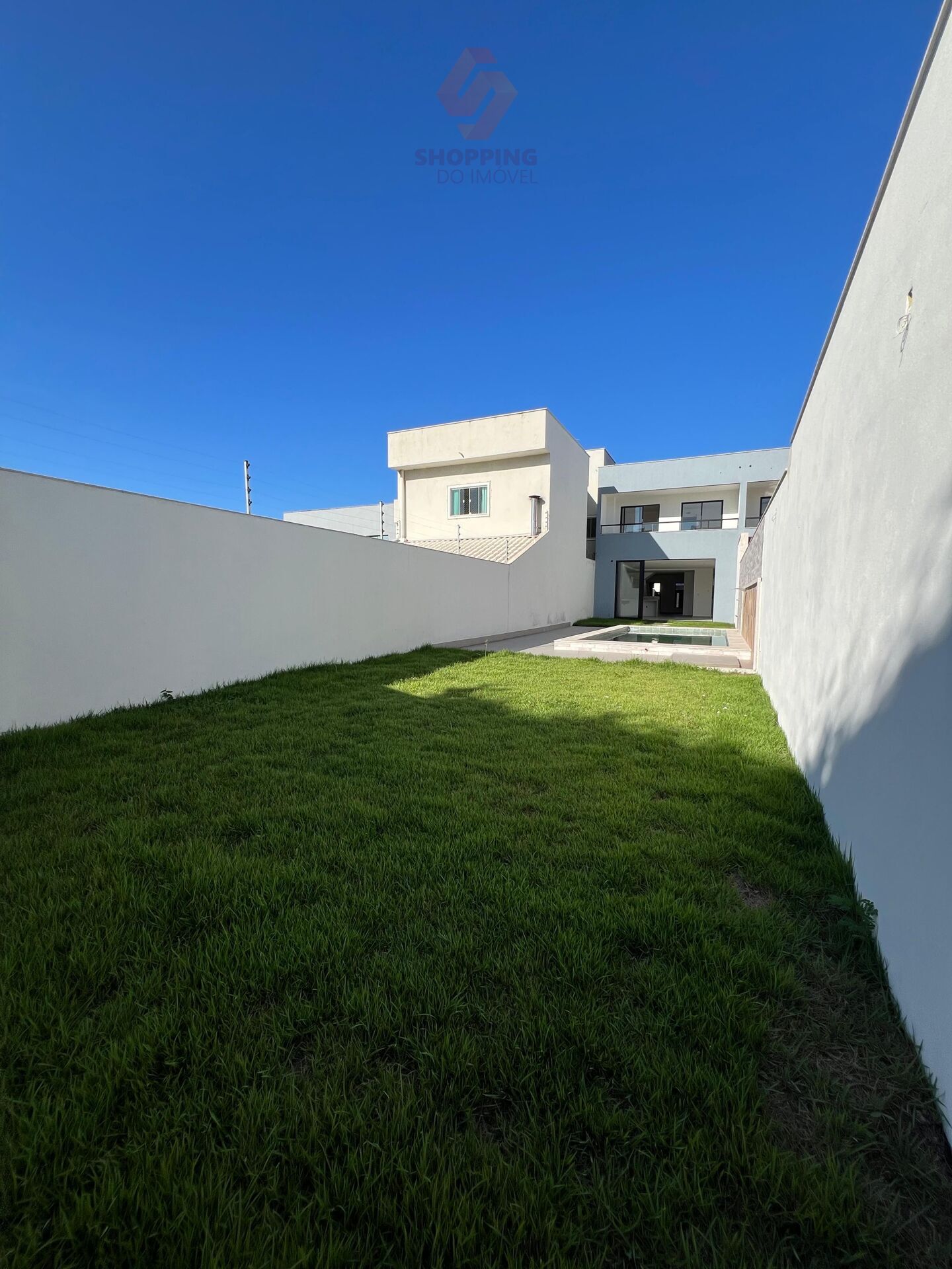 Casa à venda com 3 quartos, 240m² - Foto 16