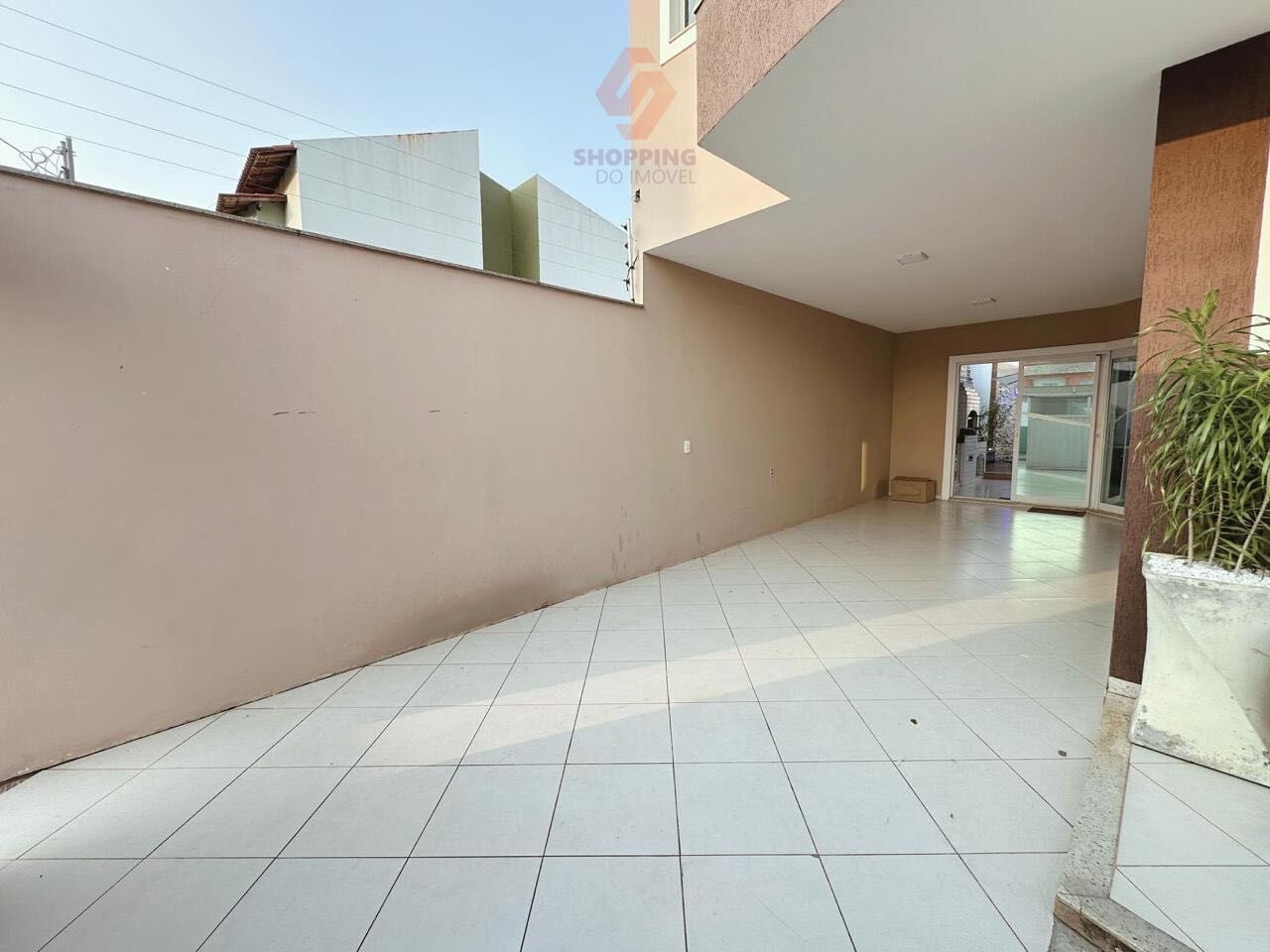 Casa à venda com 3 quartos, 300m² - Foto 7