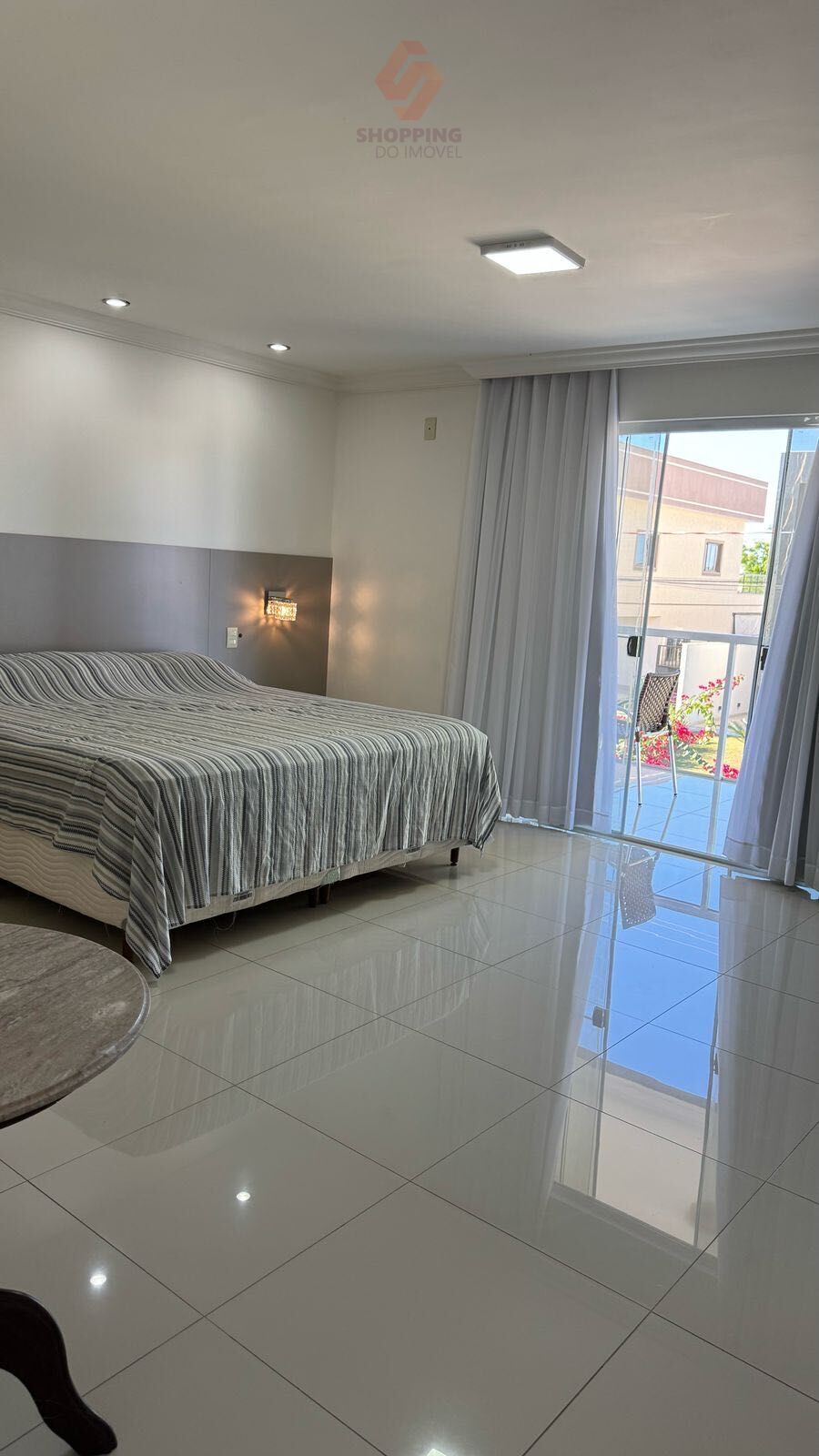 Casa à venda com 4 quartos, 280m² - Foto 8