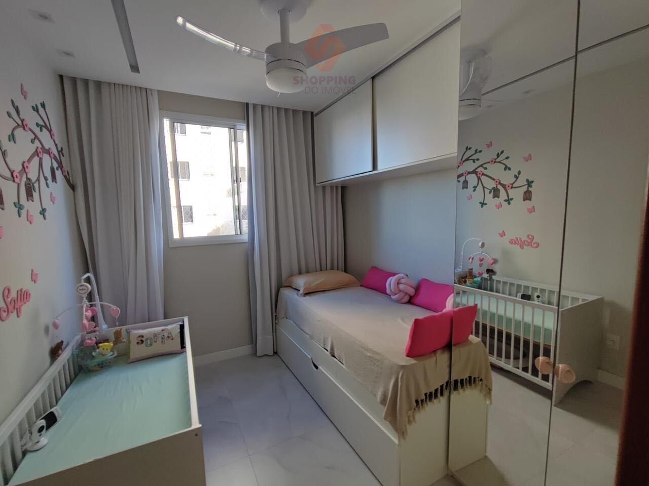 Apartamento à venda com 2 quartos, 42m² - Foto 2