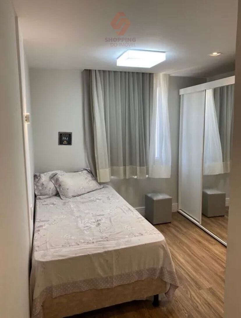 Casa à venda com 4 quartos, 240m² - Foto 5