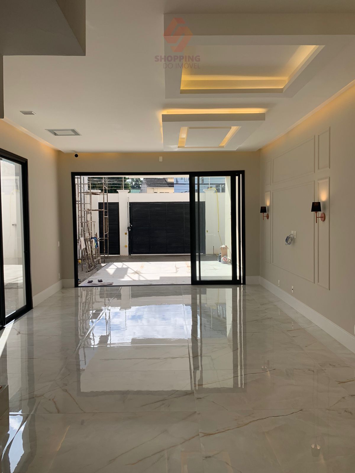 Casa, 3 quartos, 210 m² - Foto 2