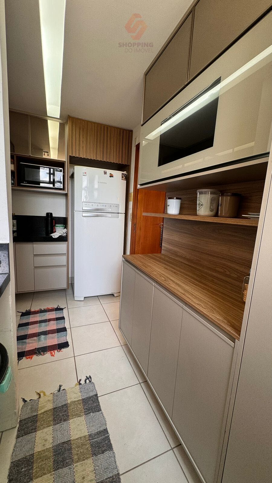 Apartamento à venda com 3 quartos, 75m² - Foto 4