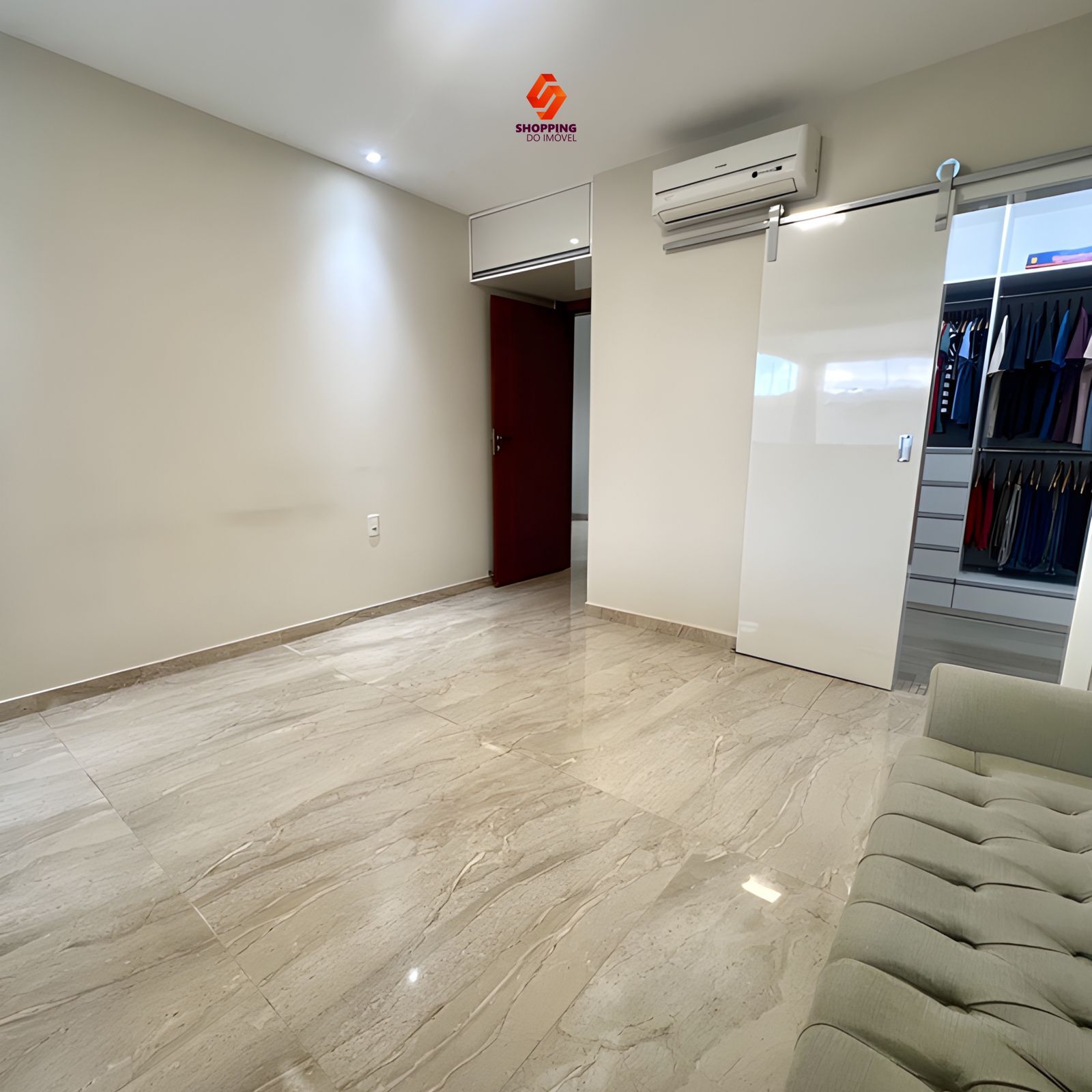 Casa à venda com 3 quartos, 245m² - Foto 7