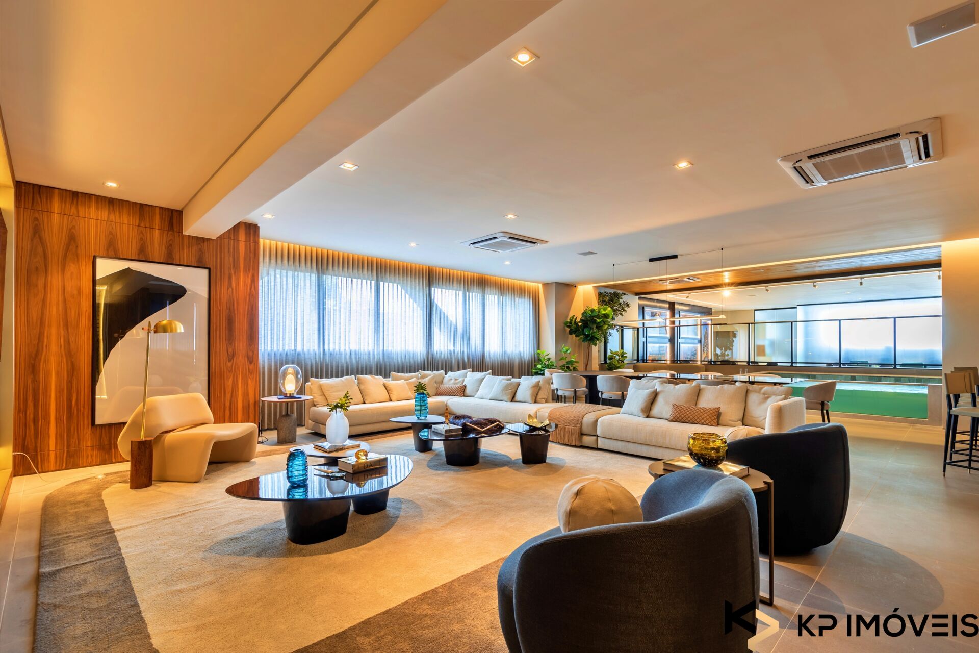 Apartamento, 4 quartos, 248 m² - Foto 1