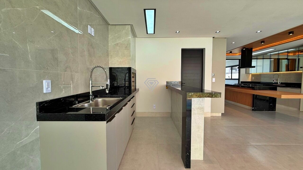 Casa, 4 quartos, 232 m² - Foto 15