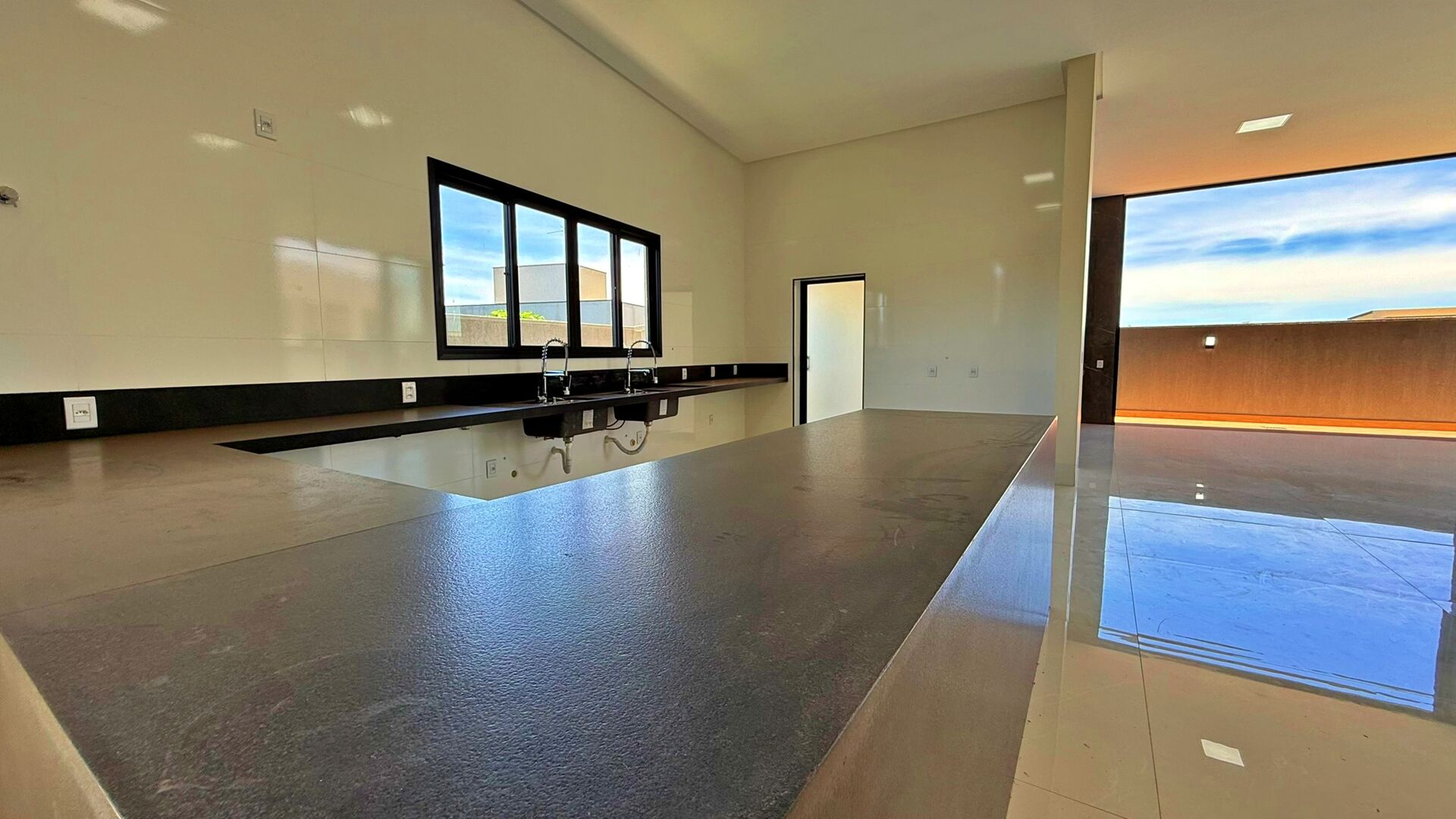Casa, 4 quartos, 333 m² - Foto 13