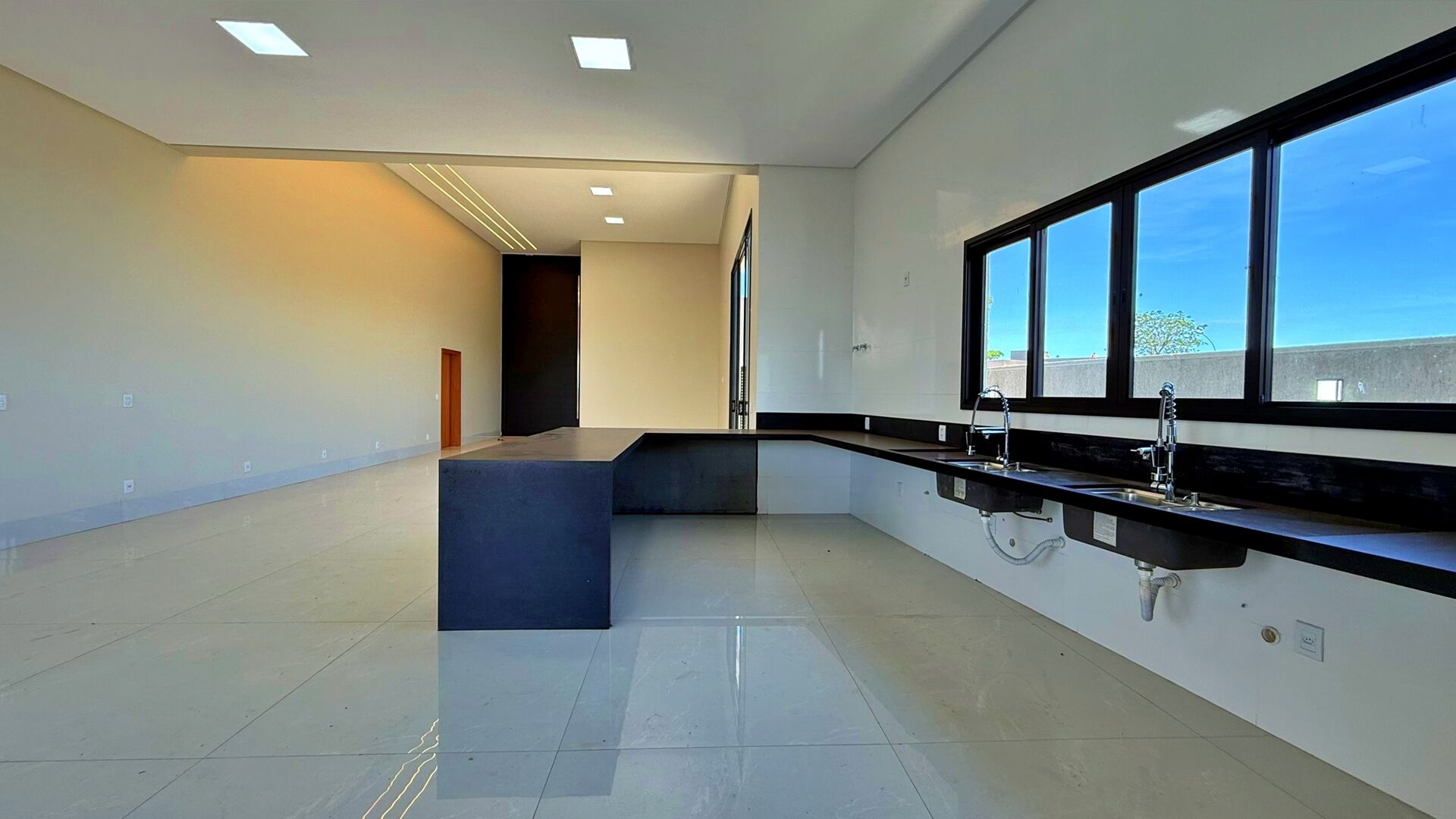 Casa, 4 quartos, 333 m² - Foto 14