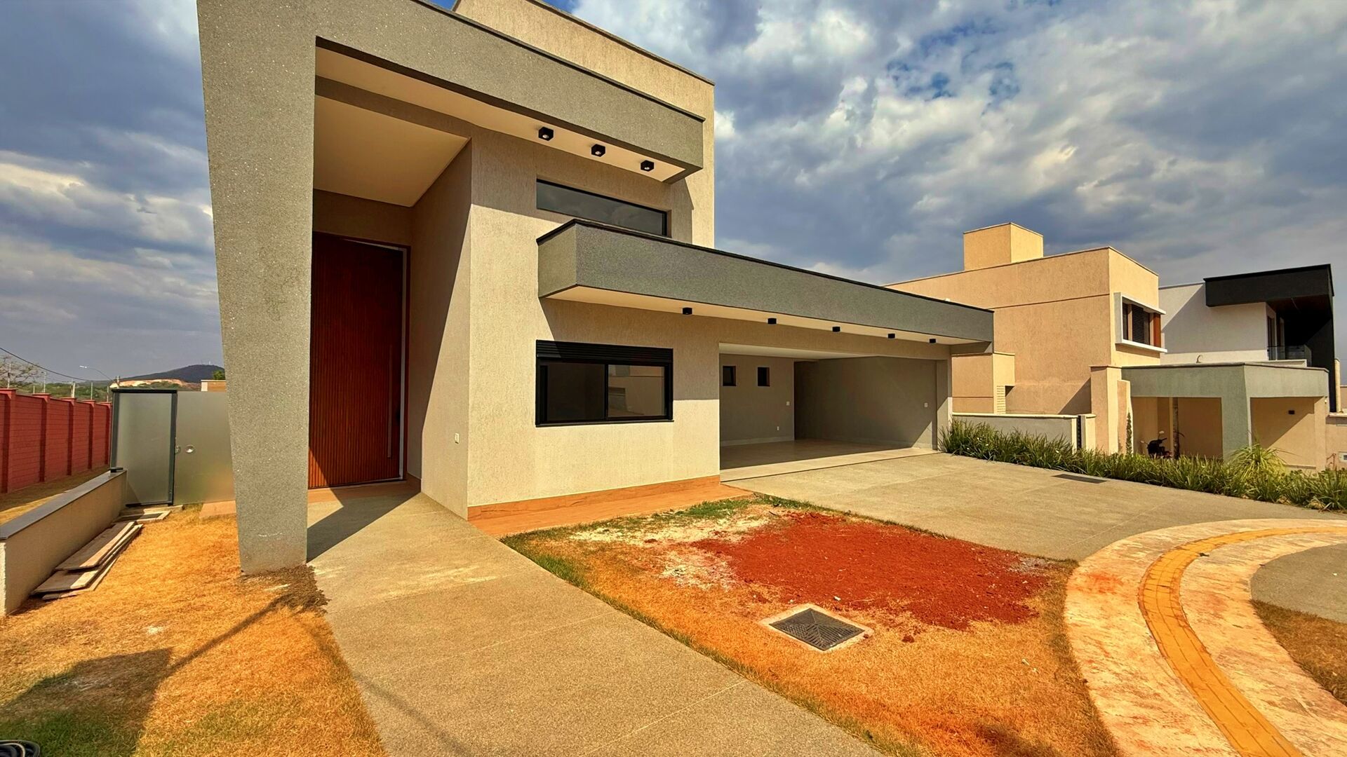 Casa, 3 quartos, 234 m² - Foto 2