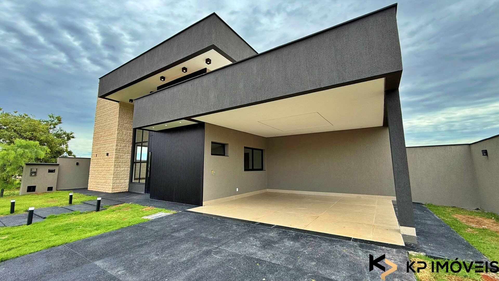 Casa, 4 quartos, 340 m² - Foto 2