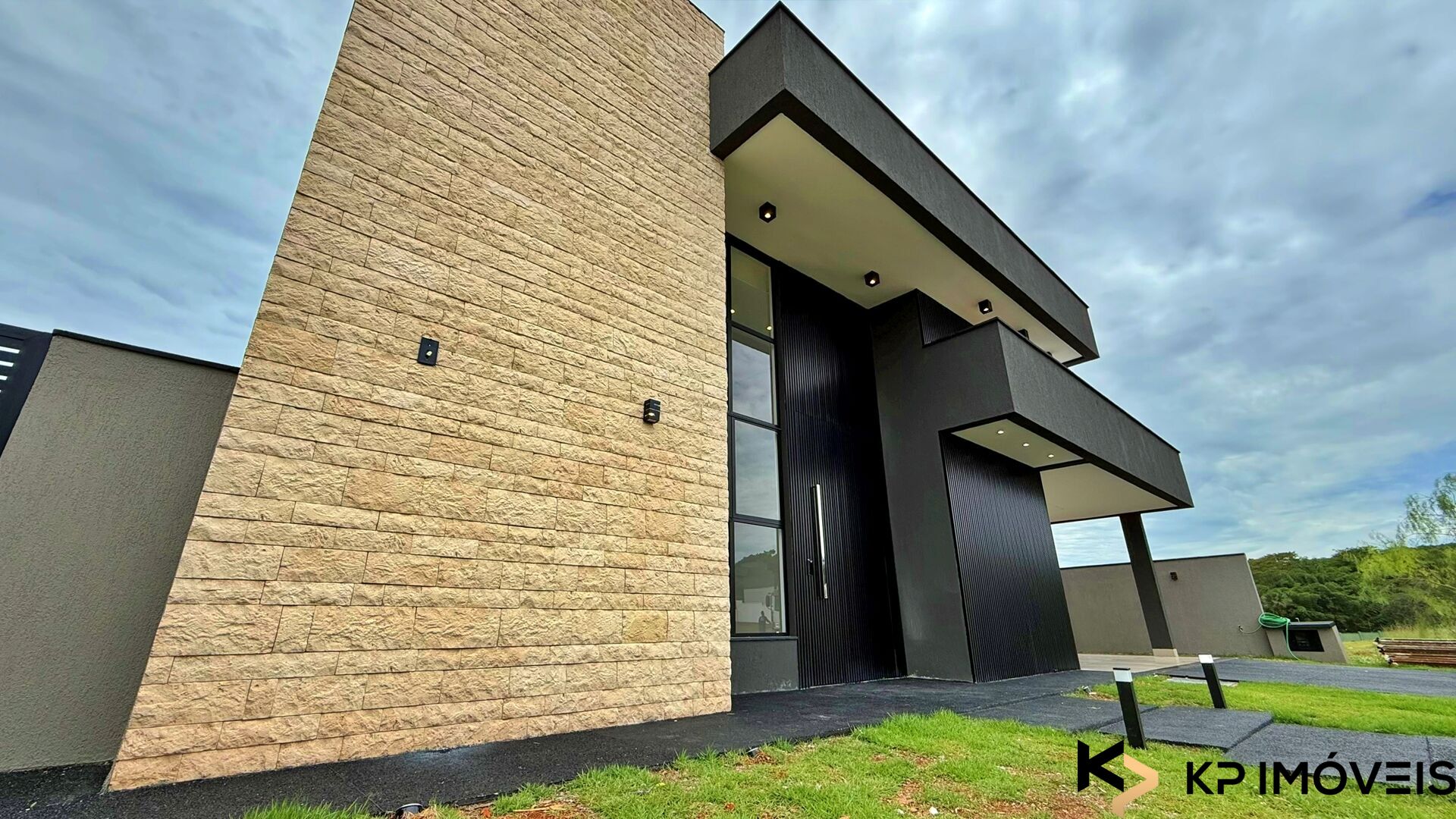 Casa, 4 quartos, 340 m² - Foto 3