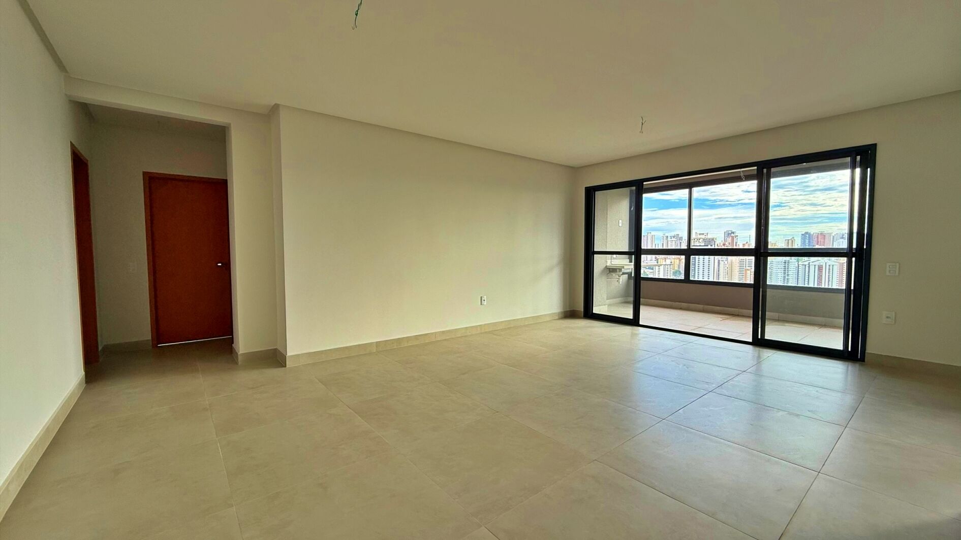 Apartamento, 3 quartos, 156 m² - Foto 3
