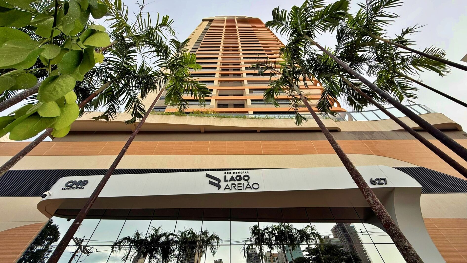 Apartamento, 3 quartos, 156 m² - Foto 2