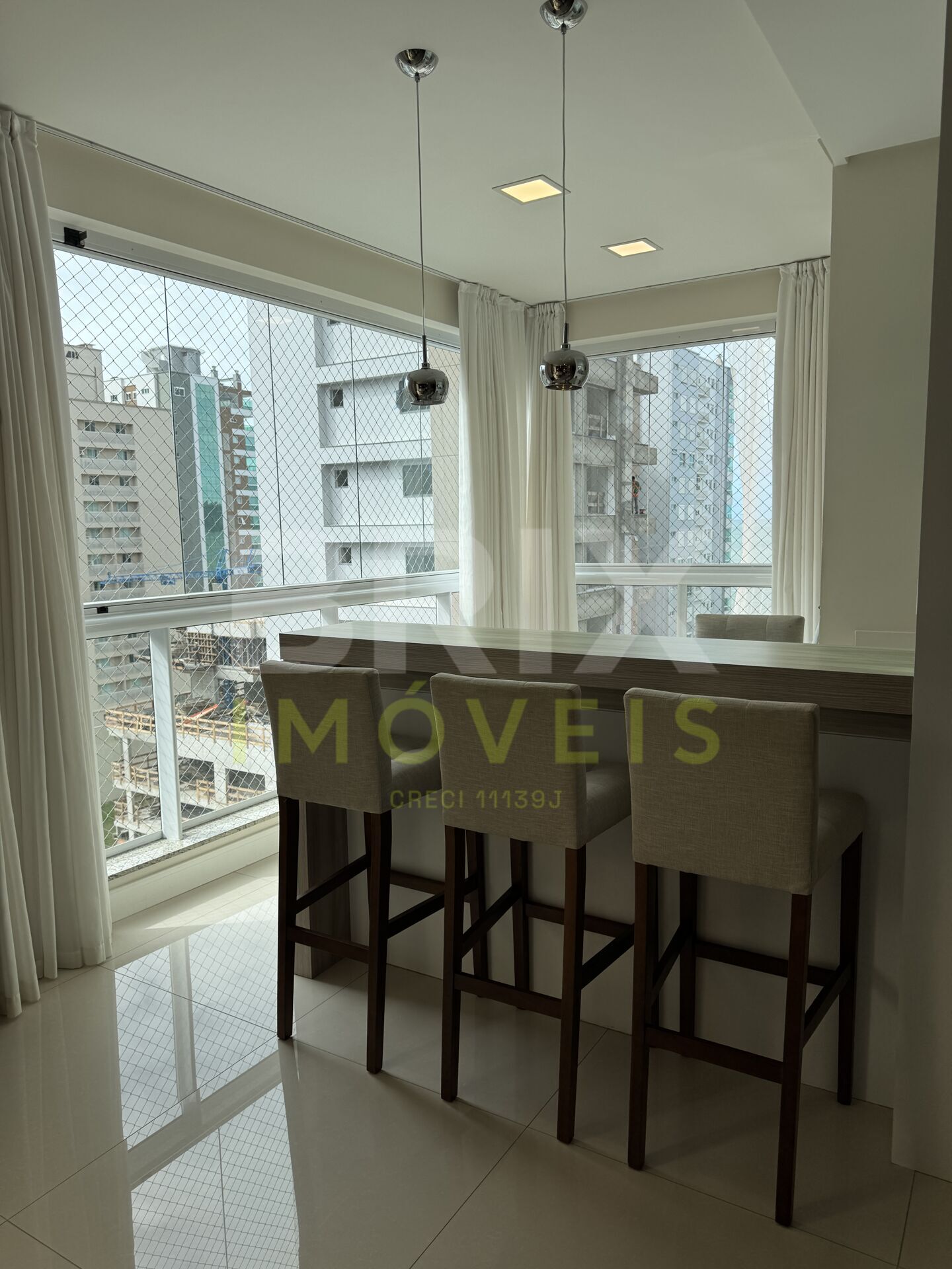 Vista Mar com 3 Suites - Apartamento Alto Padrão em Meia Praia, Itapema/SC — foto 3