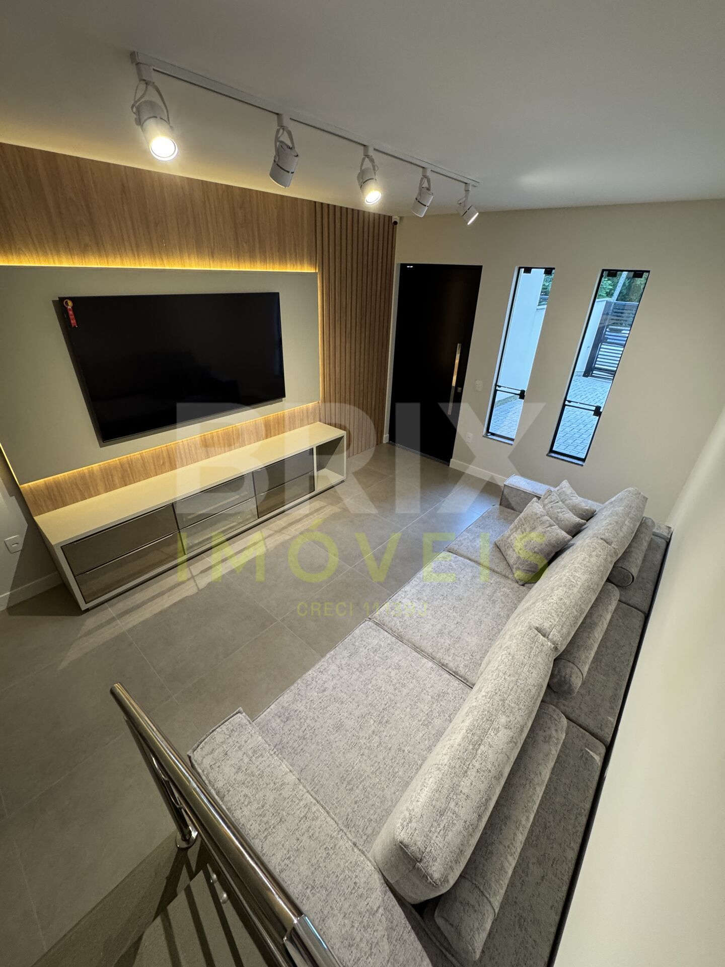 Casa à Venda no Água Verde com 2 Suítes Finamente Mobiliada. — foto 5