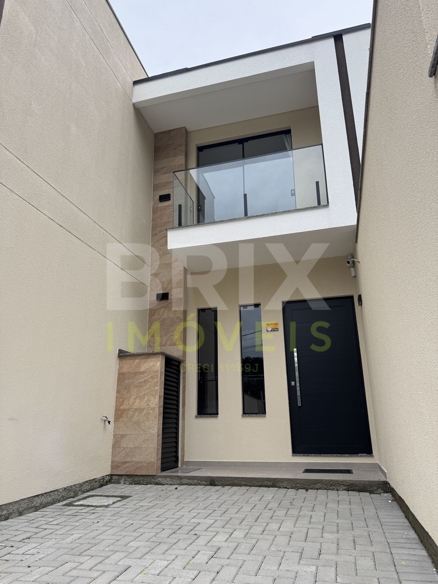 Casa à Venda no Água Verde com 2 Suítes Finamente Mobiliada. — foto 3