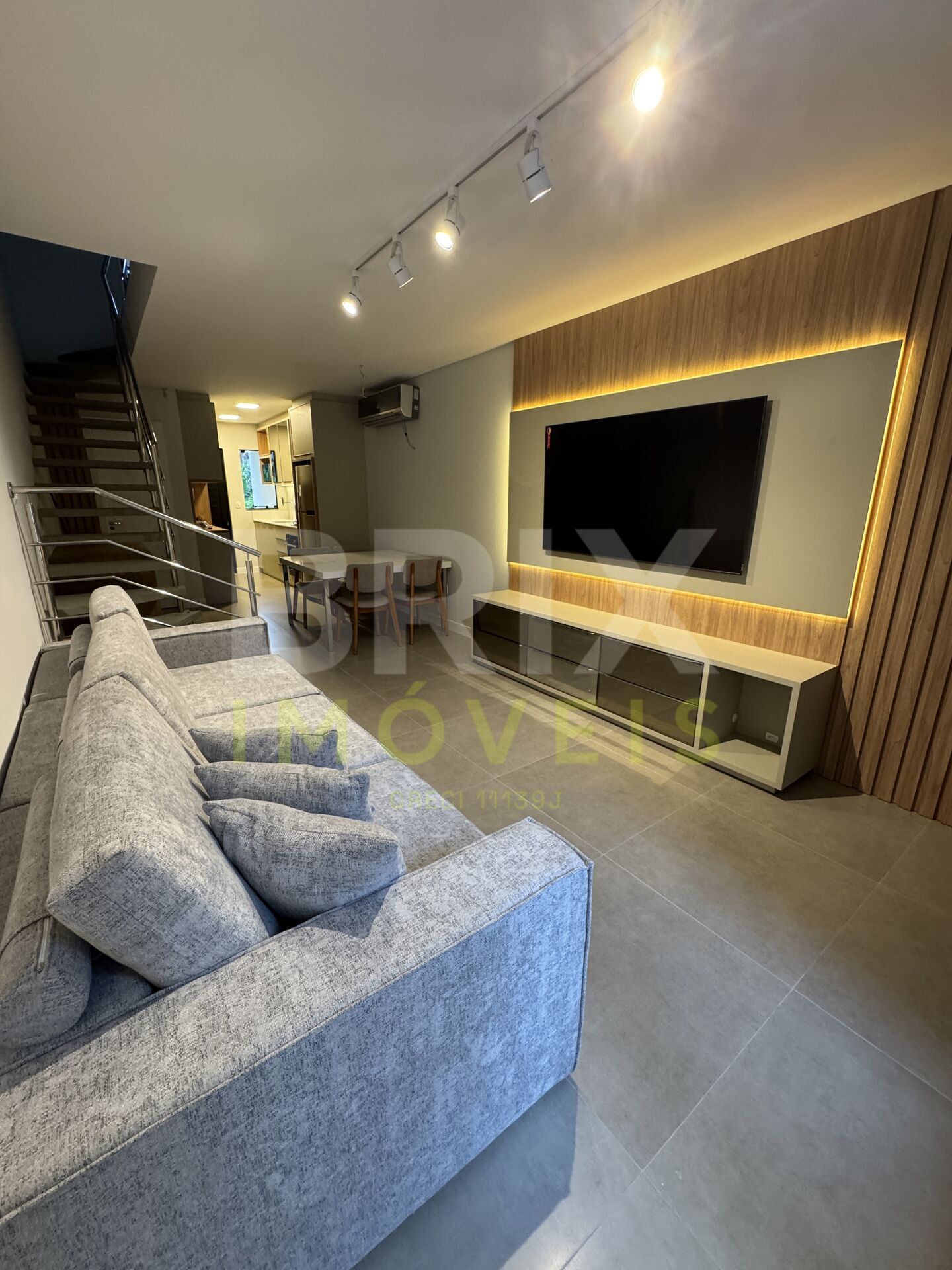 Casa à Venda no Água Verde com 2 Suítes Finamente Mobiliada. — foto 7