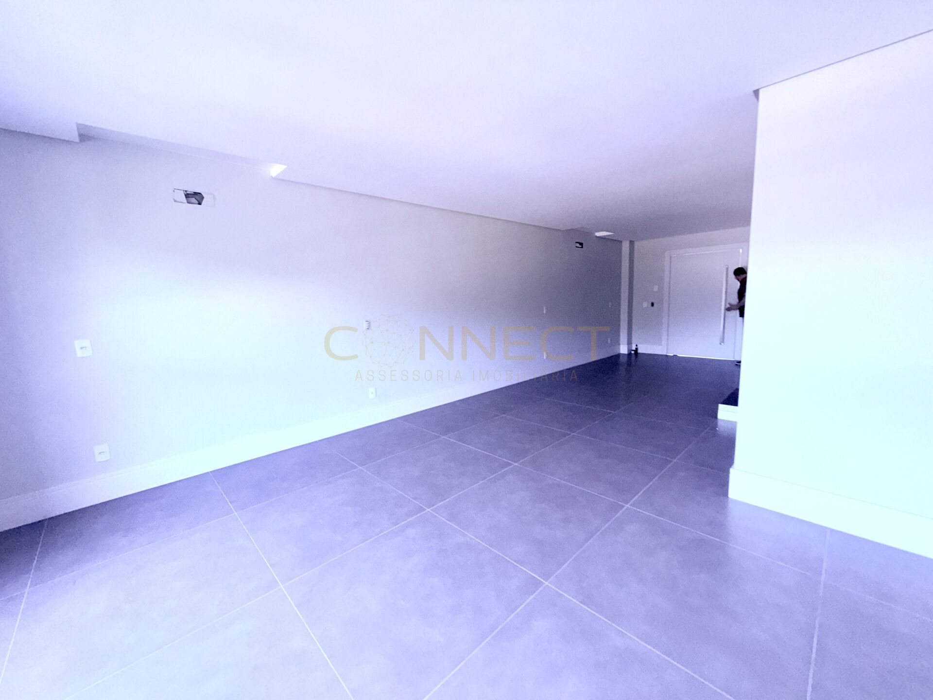 Sobrado triplex com 3 suítes bairro Ponta Aguda — foto 7