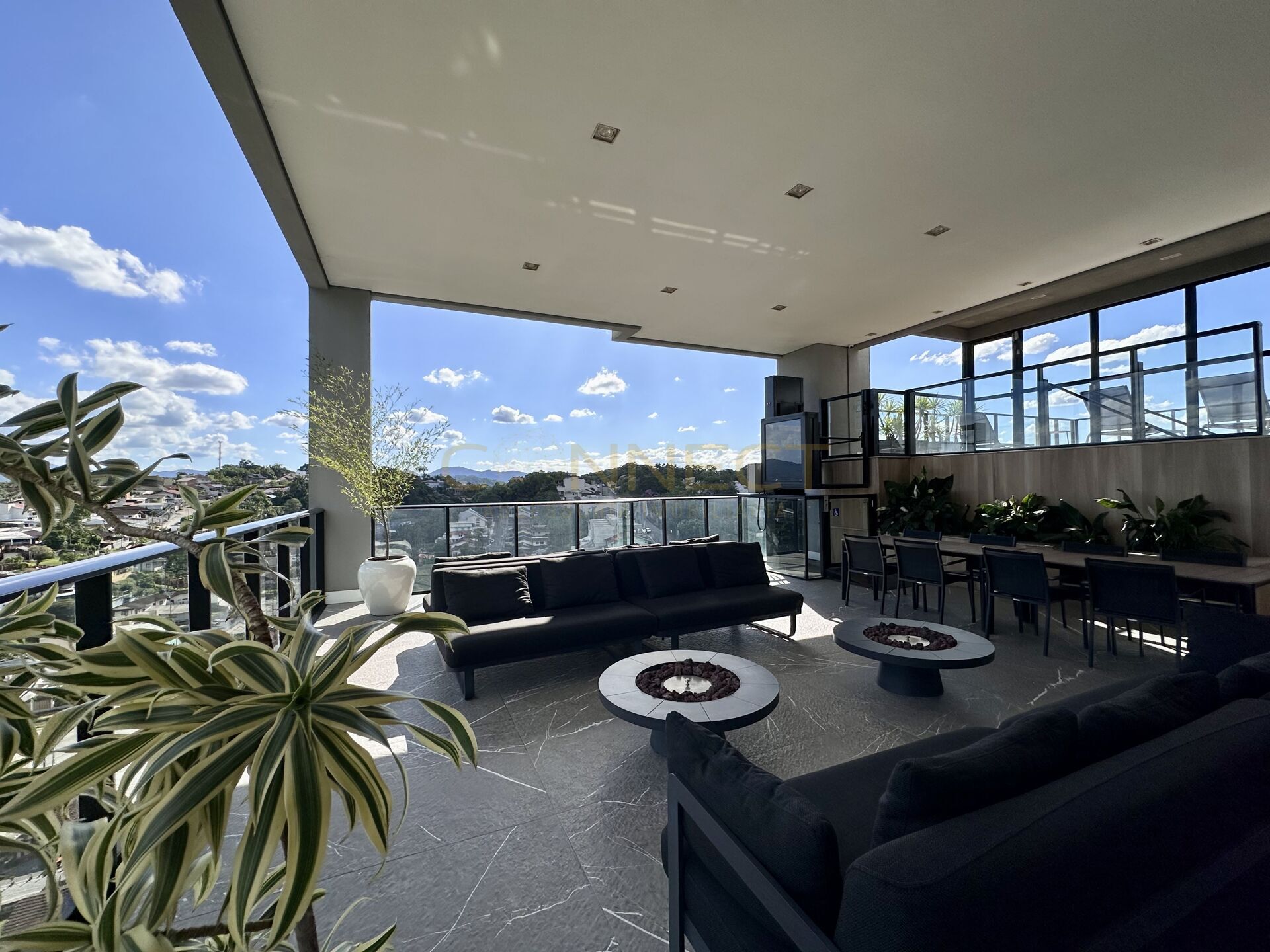 Apartamento 2 dormitórios sendo 1 Suíte Bairro Fortaleza — foto 5