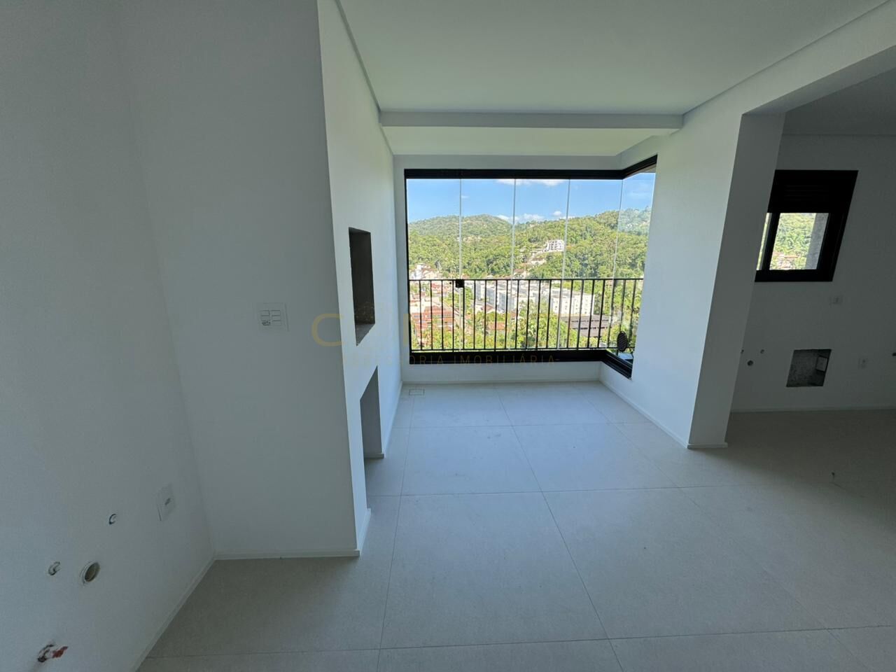 Apartamento com 3 Dormitórios (1 Suíte) | 118 m na Alameda - Blumenau — foto 4