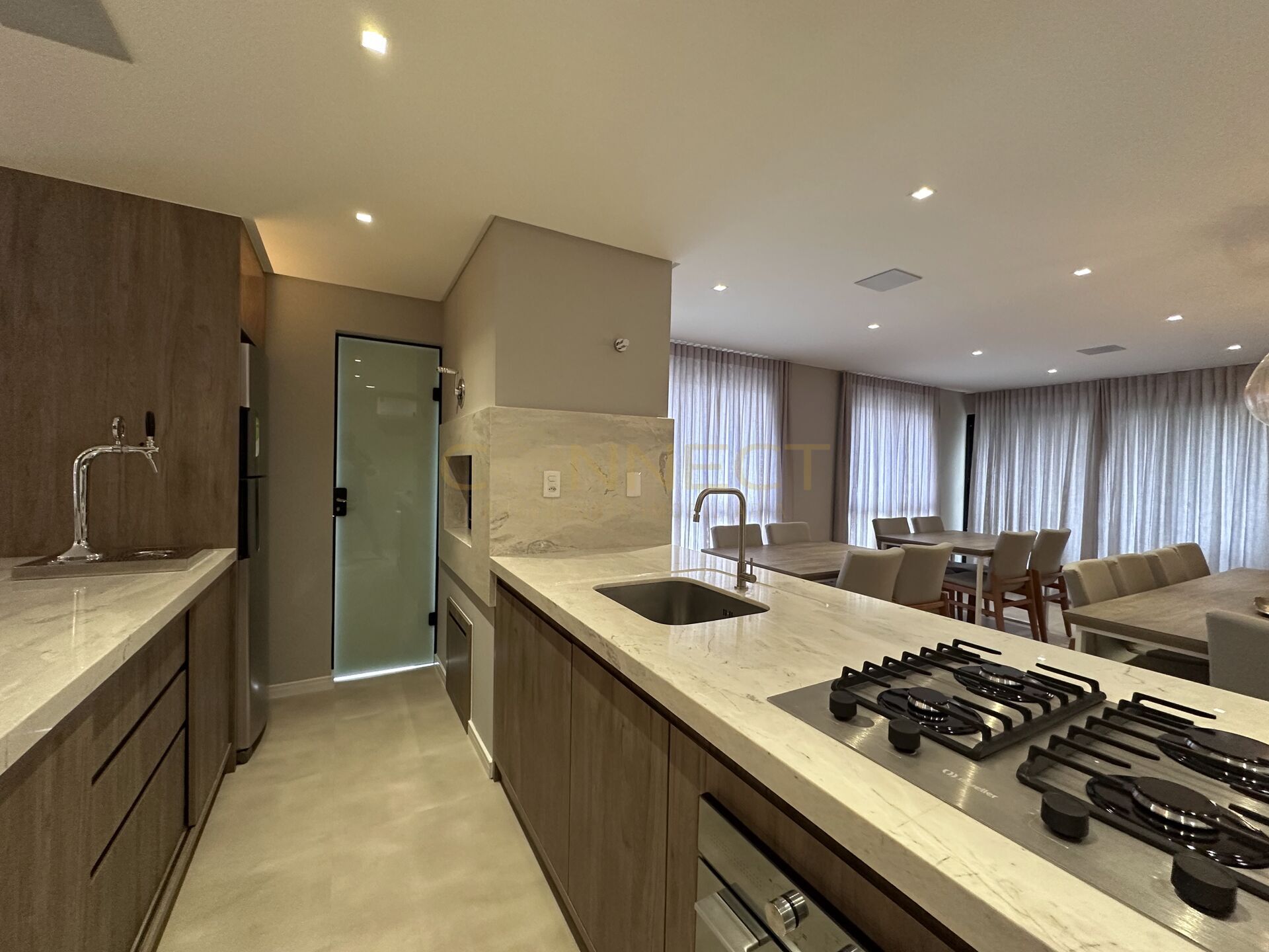 Apartamento 2 Dormitórios sendo 1 Suíte proximo ao Parque Ramiro — foto 7