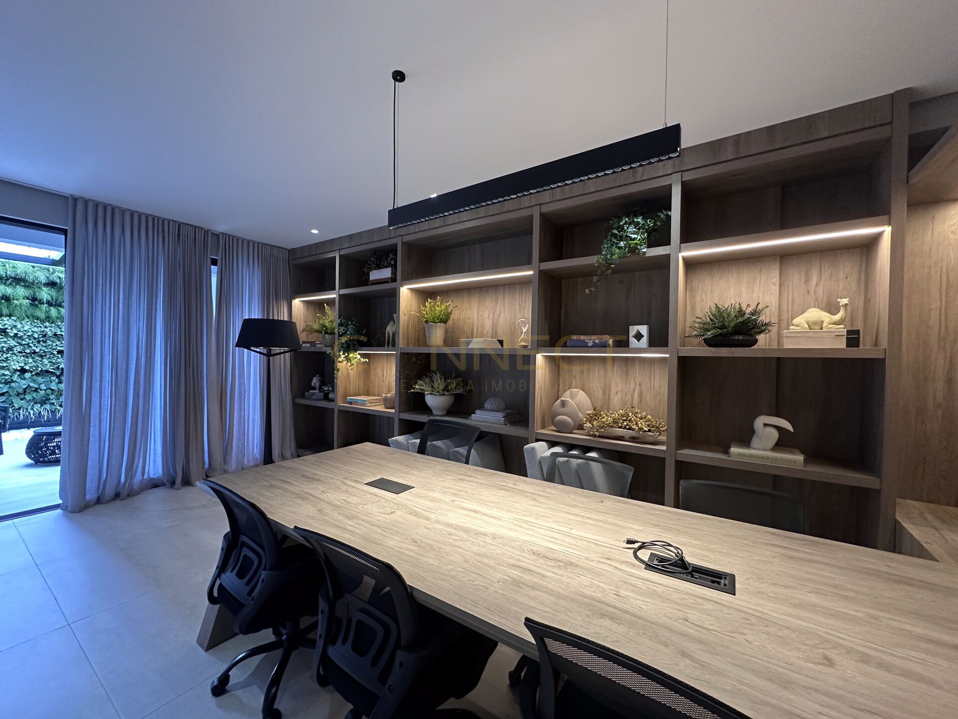 Apartamento 2 Dormitórios sendo 1 Suíte proximo ao Parque Ramiro — foto 2