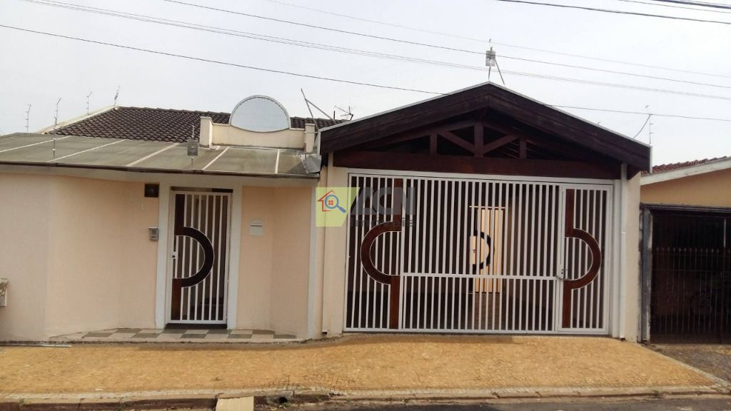 Casa, 3 quartos, 156 m² - Foto 1