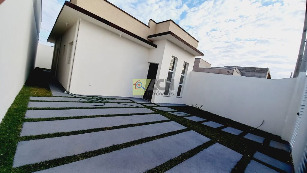 Casa, 2 quartos, 62 m² - Foto 1