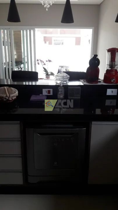 Casa, 3 quartos, 160 m² - Foto 8