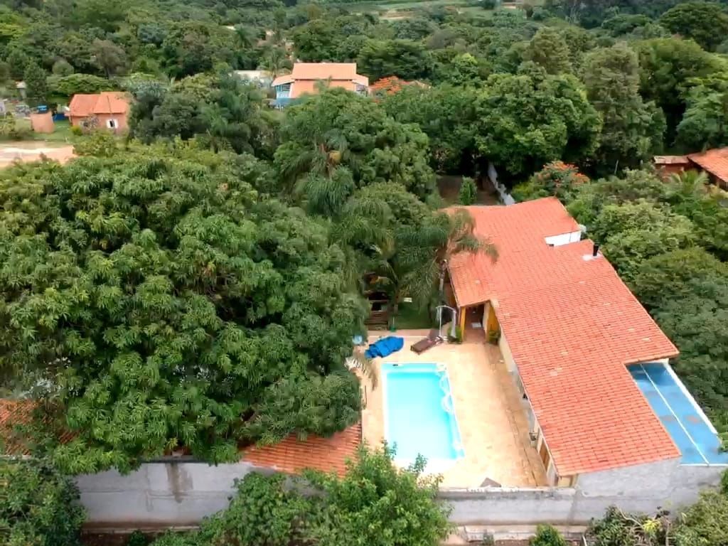 Chácara, 3 quartos, 2000 m² - Foto 1