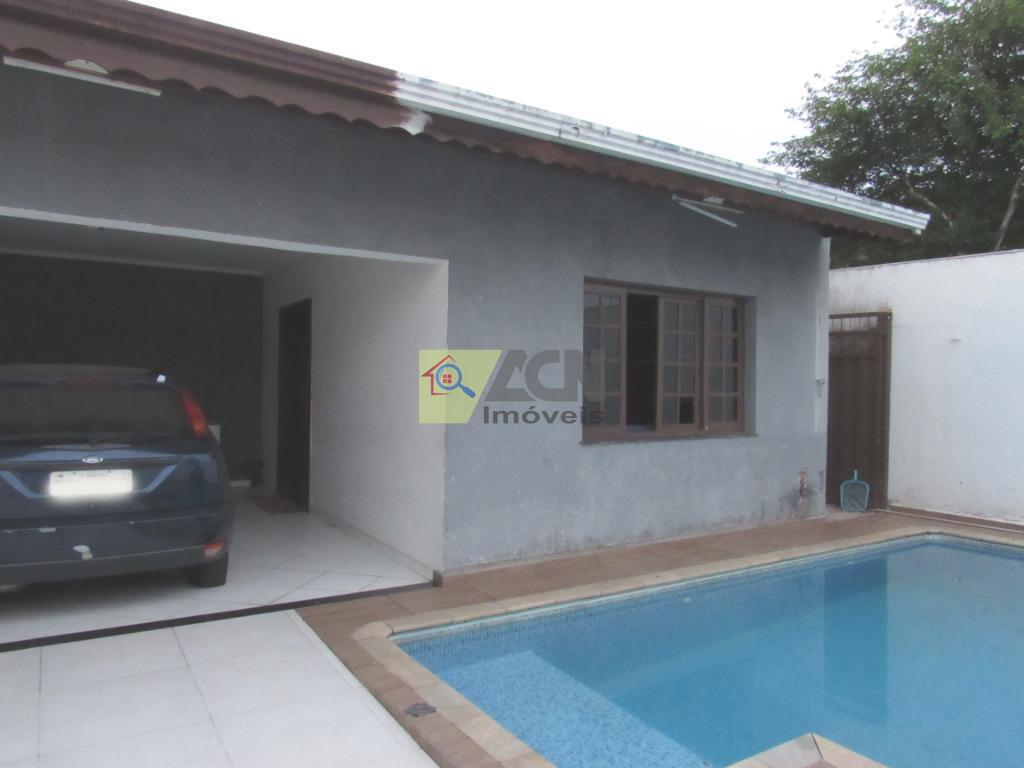 Casa, 4 quartos, 200 m² - Foto 1