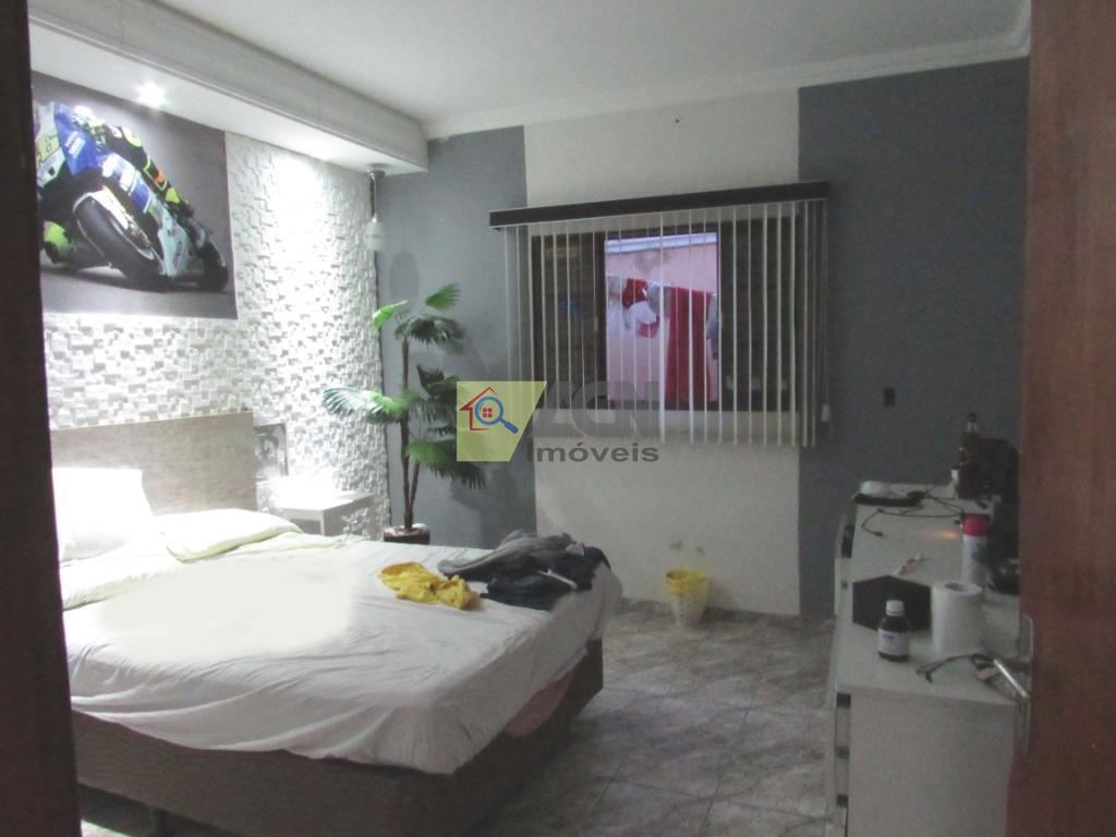 Casa, 4 quartos, 200 m² - Foto 12