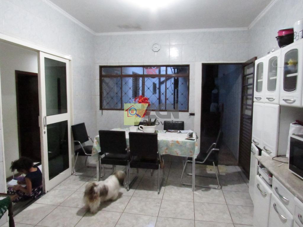 Casa, 4 quartos, 200 m² - Foto 22