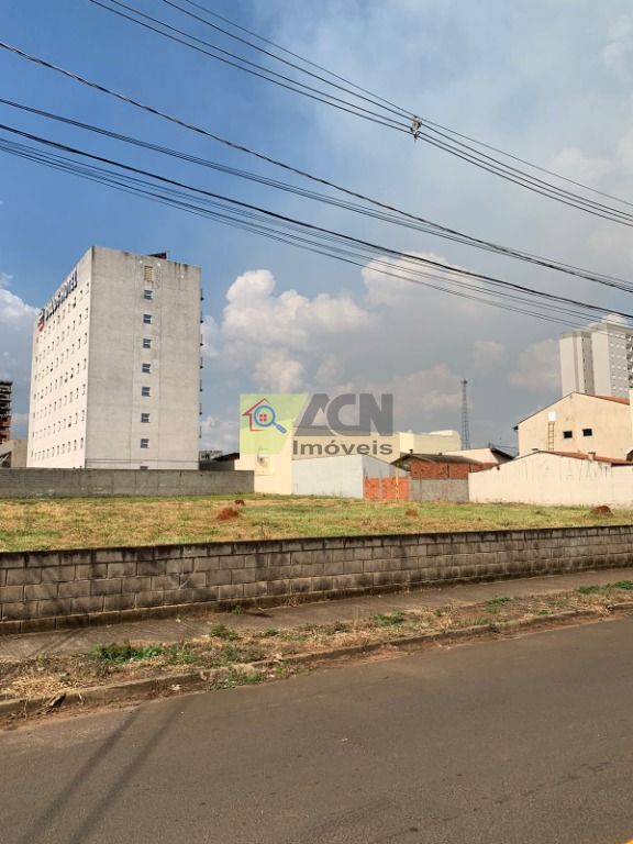 Terreno, 1012 m² - Foto 1