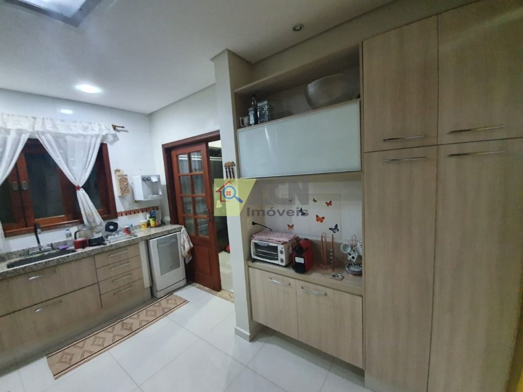 Casa, 3 quartos, 180 m² - Foto 6