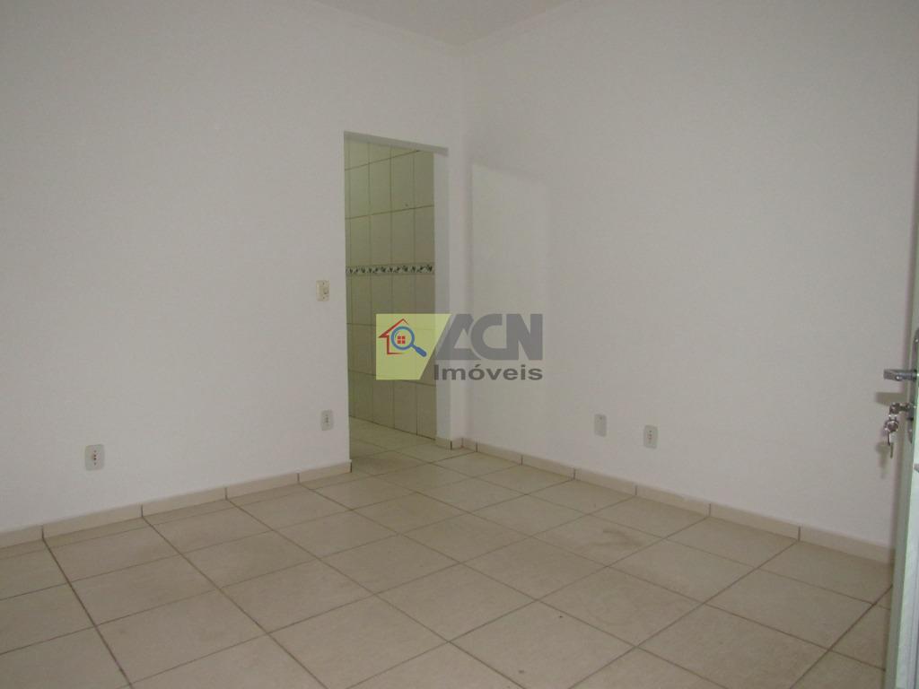 Casa, 2 quartos, 70 m² - Foto 4