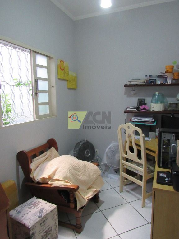 Casa, 4 quartos, 180 m² - Foto 12