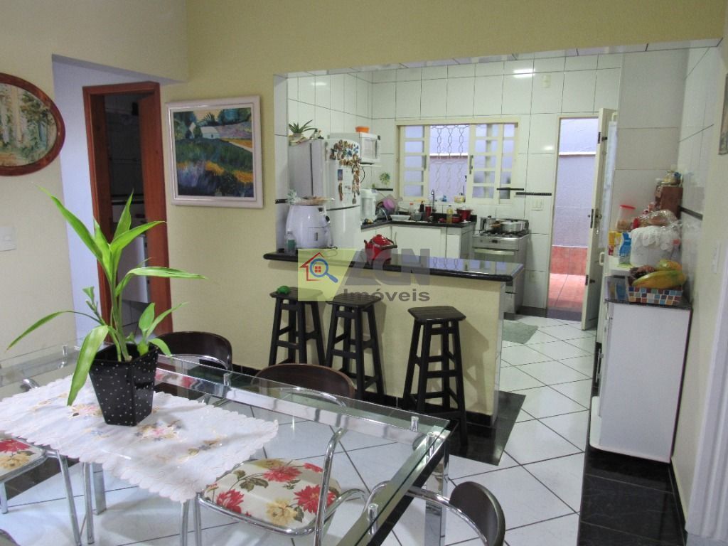 Casa, 4 quartos, 180 m² - Foto 7