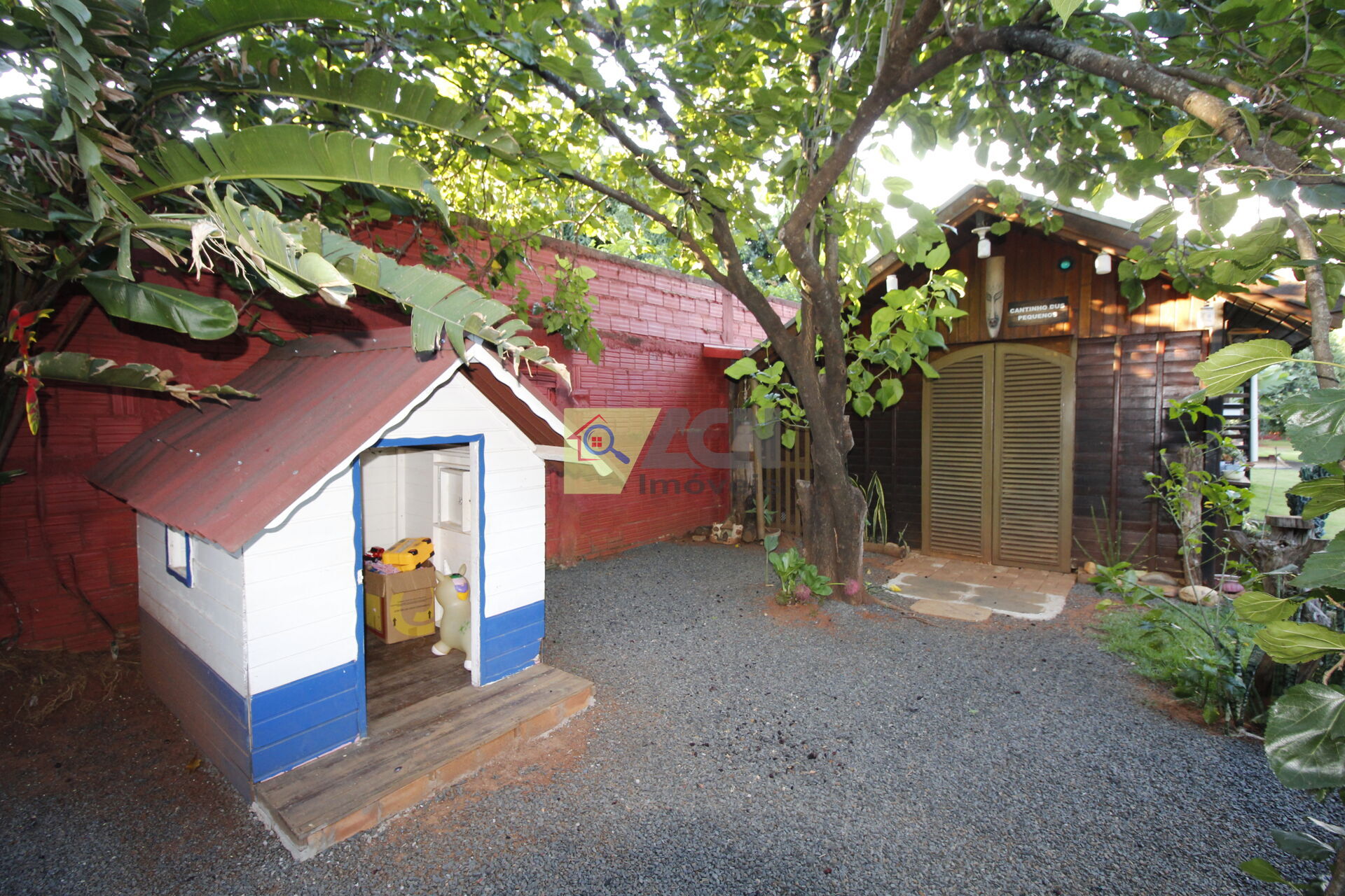 Chácara, 2 quartos, 2405 m² - Foto 5