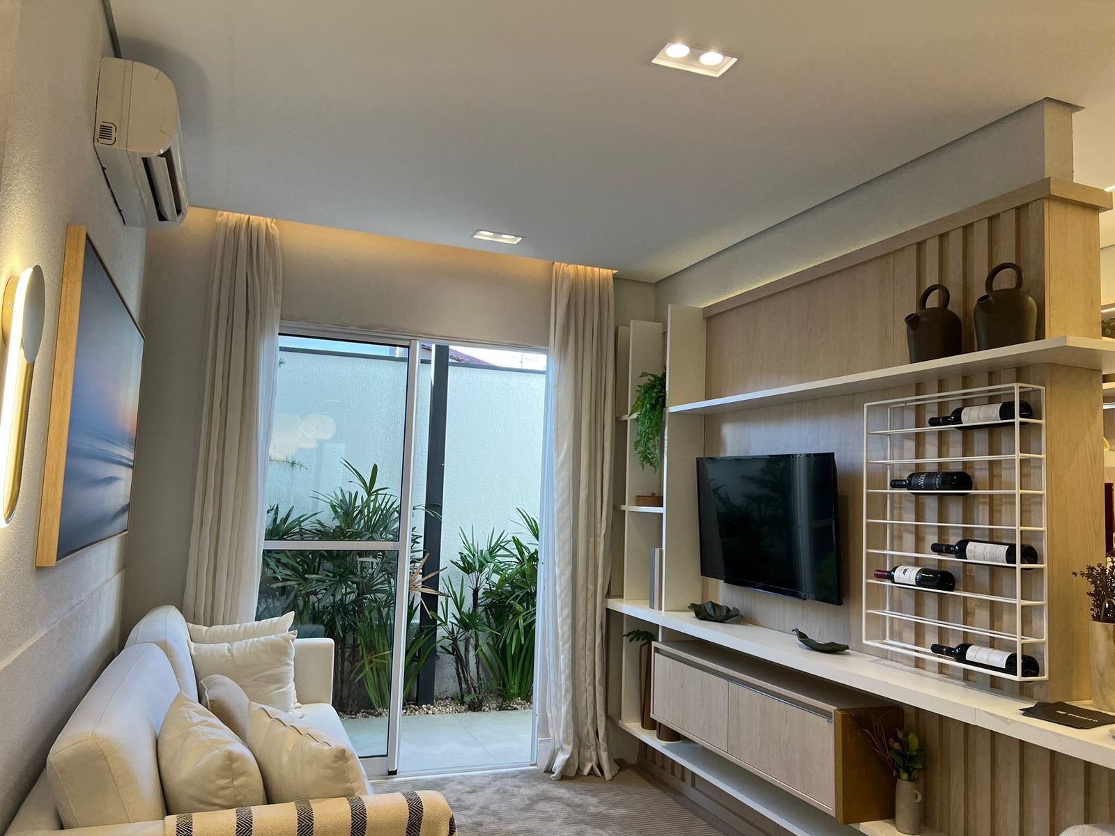 Apartamento, 2 quartos, 56 m² - Foto 1