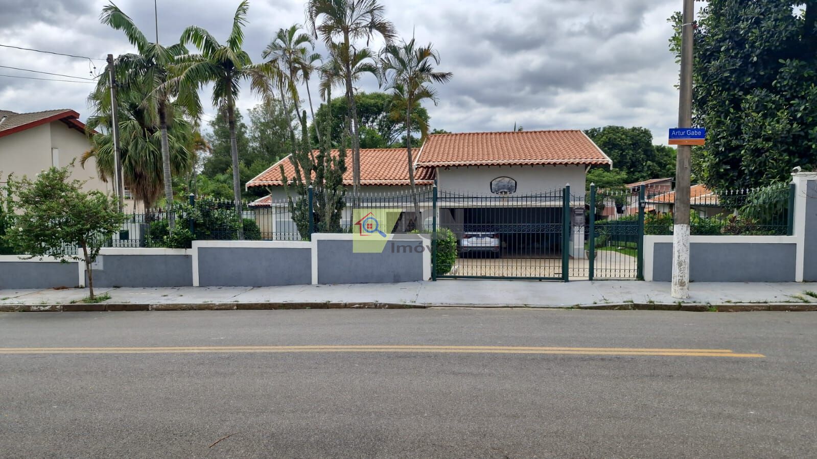 Casa, 5 quartos, 340 m² - Foto 1